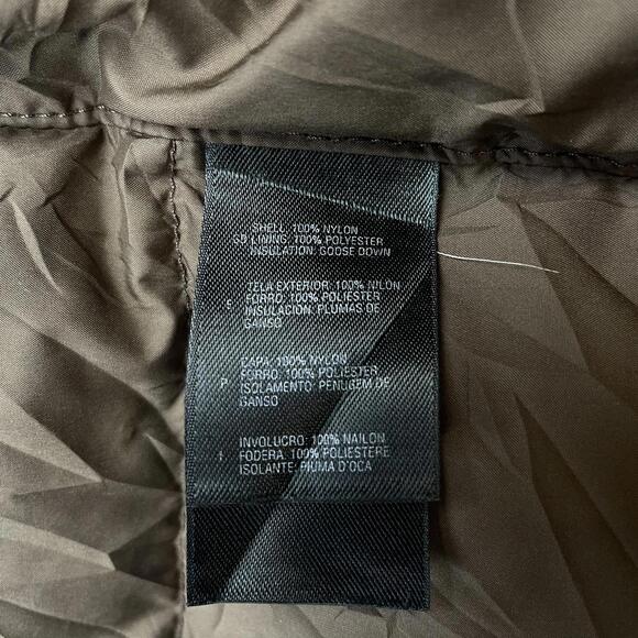 2007 Women's The North Face 700 Nuptse Down Puffer Vest - Picture 8 of 8